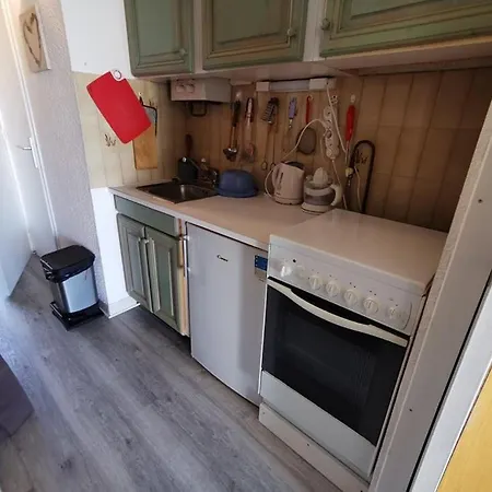 138 Cap D'agde, 4 A 5 Pers Avec Place De Parking Et Terrasse Vue Apartment *